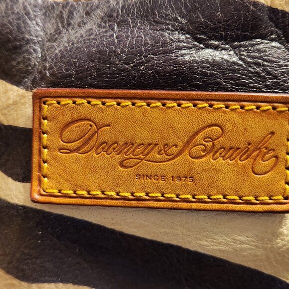 Dooney and Bourke Tote - Picture 5 of 5